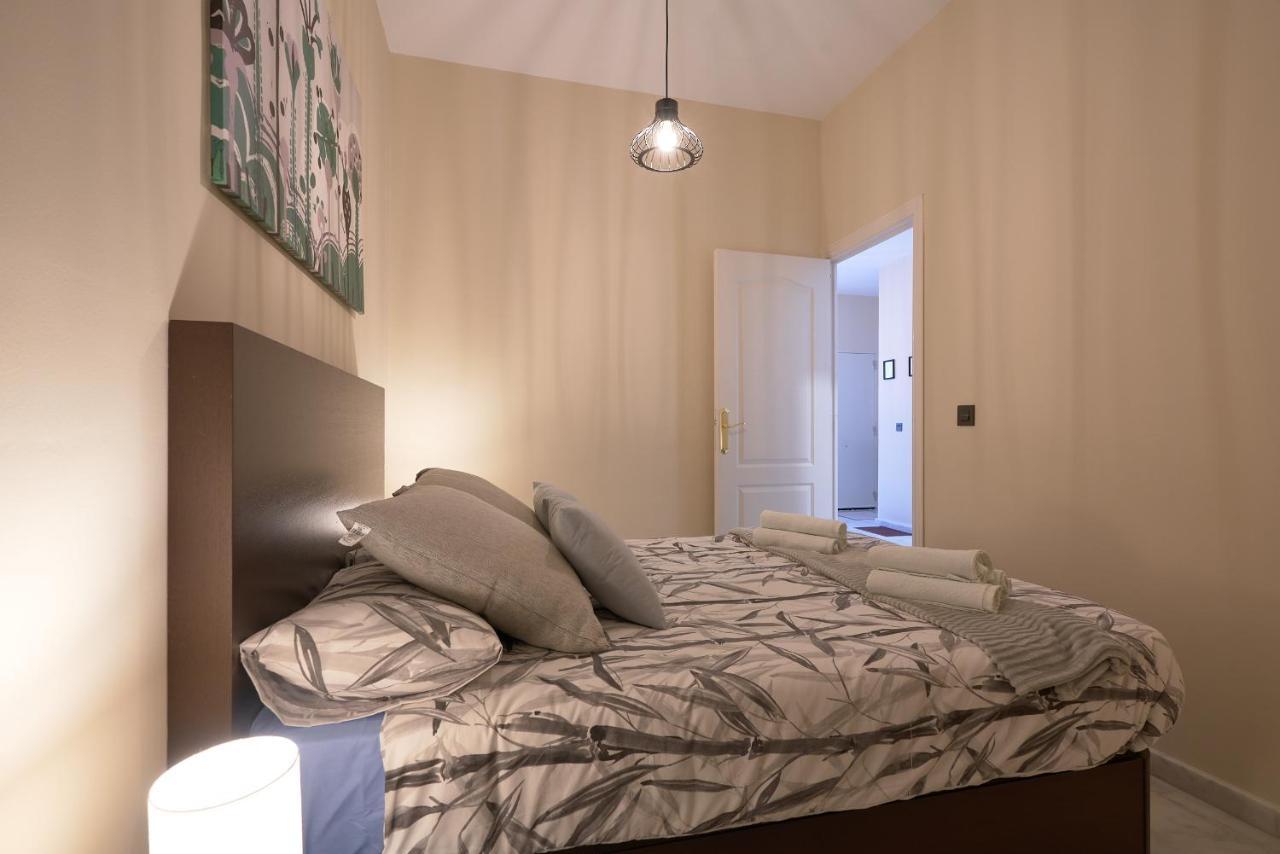 Apartamentos Tejares De Triana 16B เซบีญา ภายนอก รูปภาพ