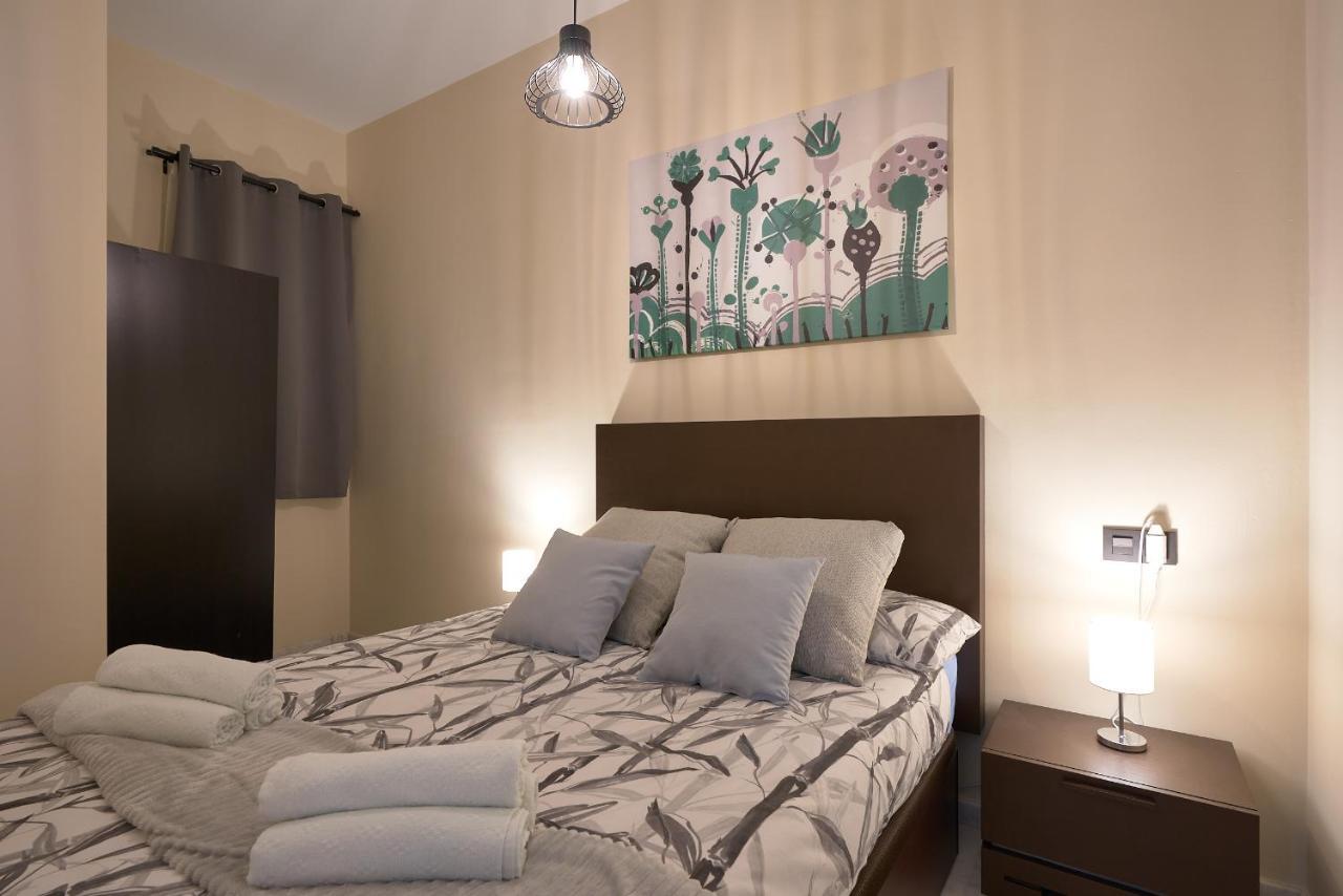 Apartamentos Tejares De Triana 16B เซบีญา ภายนอก รูปภาพ