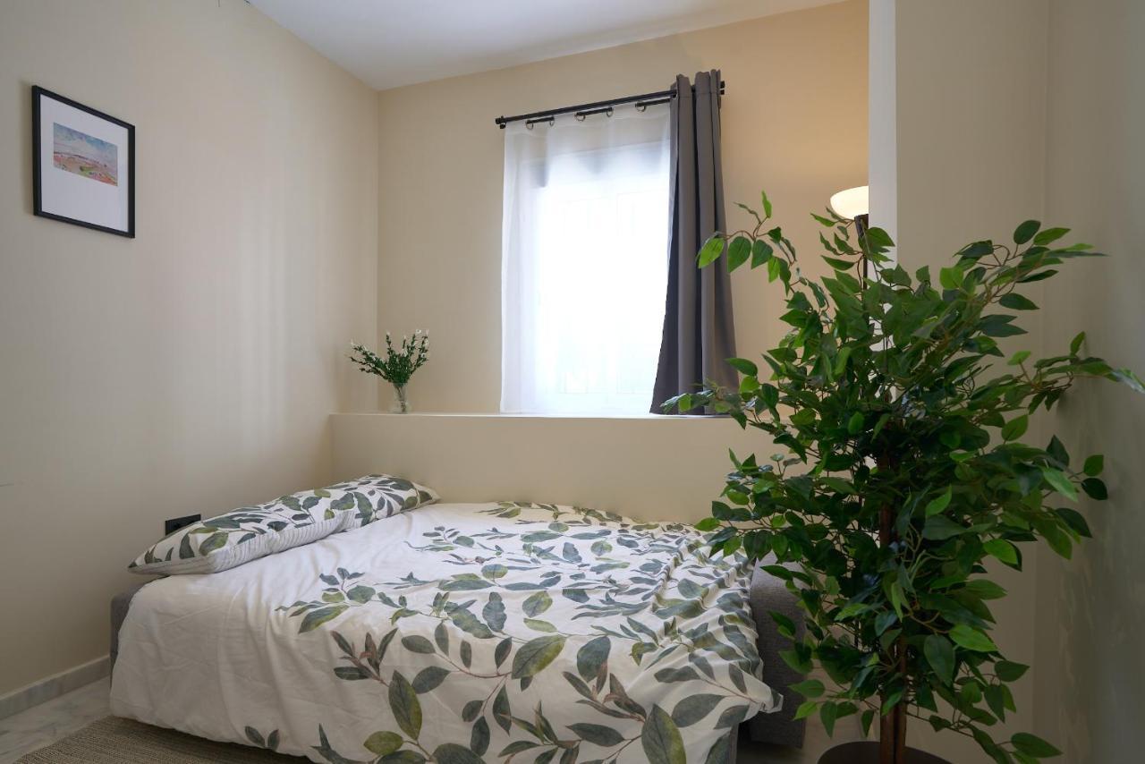 Apartamentos Tejares De Triana 16B เซบีญา ภายนอก รูปภาพ