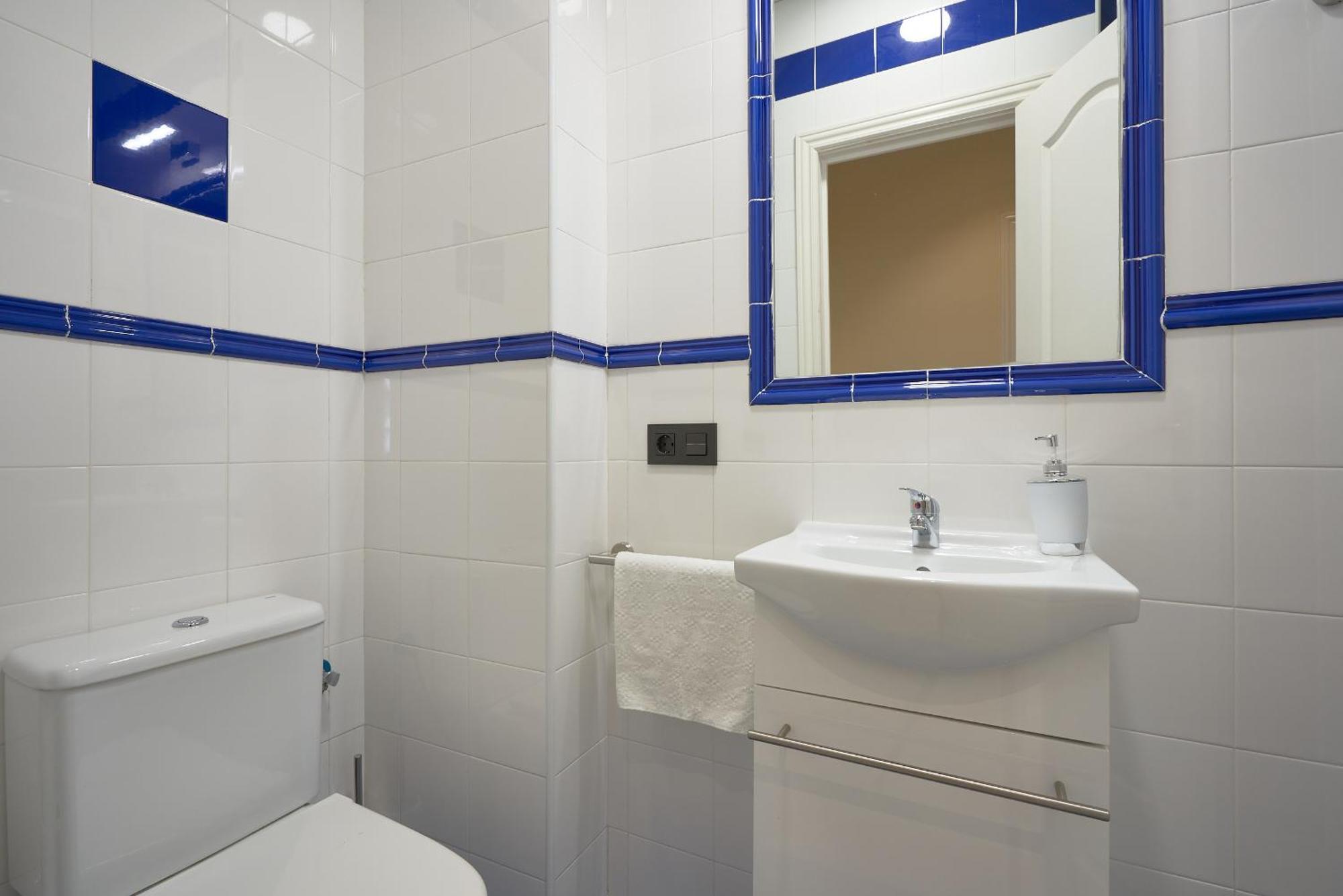 Apartamentos Tejares De Triana 16B เซบีญา ภายนอก รูปภาพ